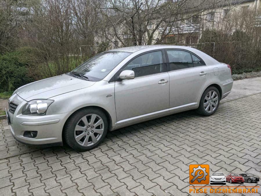 Caseta directie toyota avensis 2005