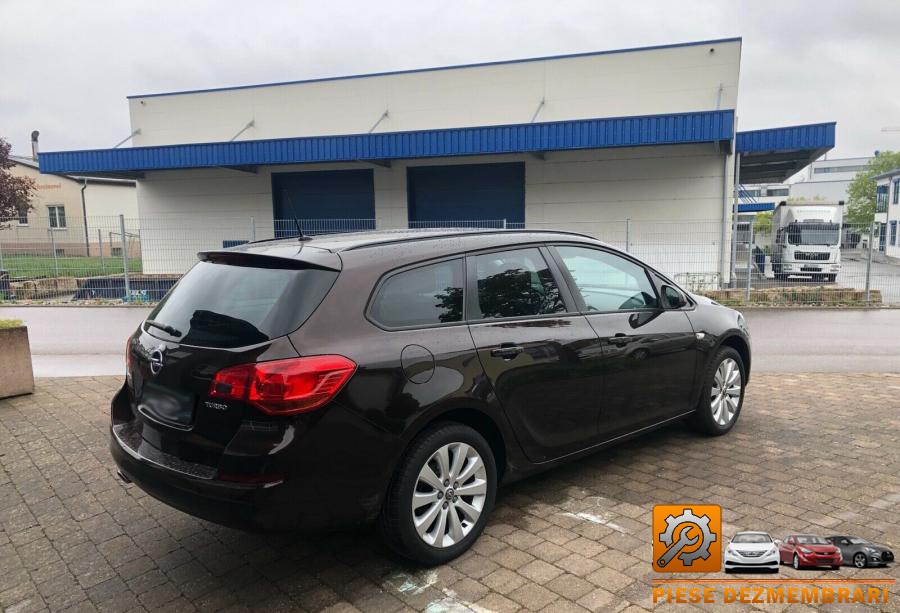 Chiuloasa opel astra j 2014