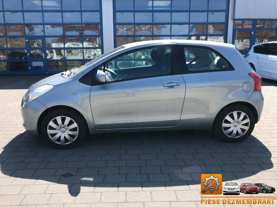 Comenzi butoane toyota yaris 2009