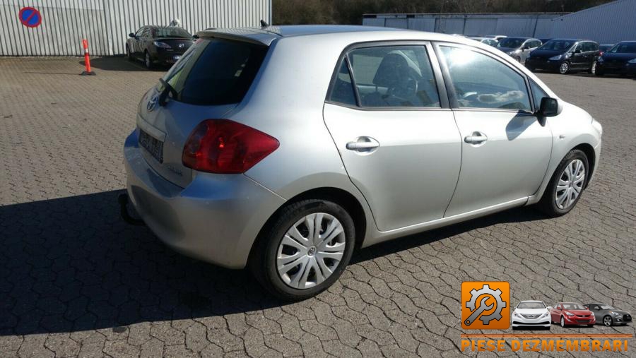 Convertizor toyota auris 2010