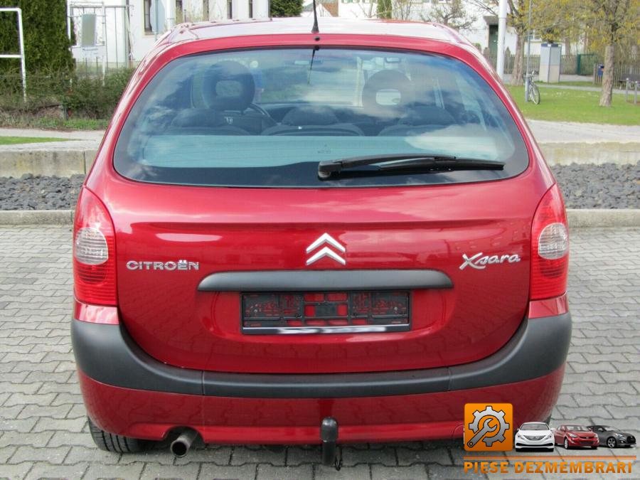 Elemente caroserie citroen xsara picasso 2008