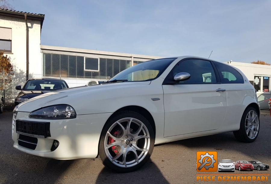 Faruri alfa romeo 147 2006