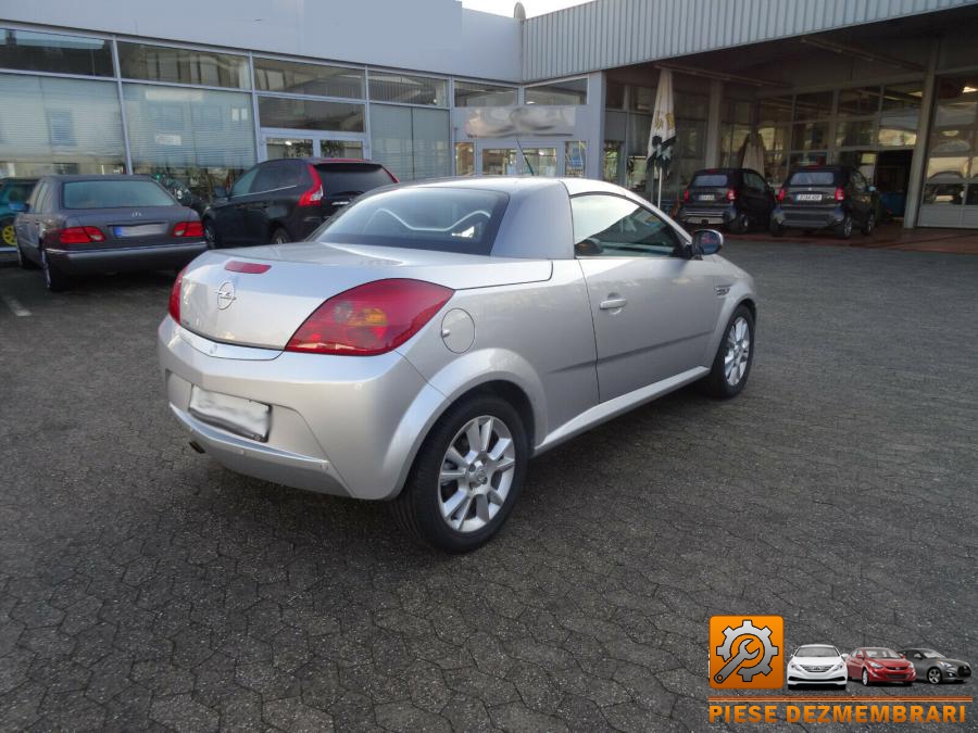 Fuzeta opel tigra b 2006