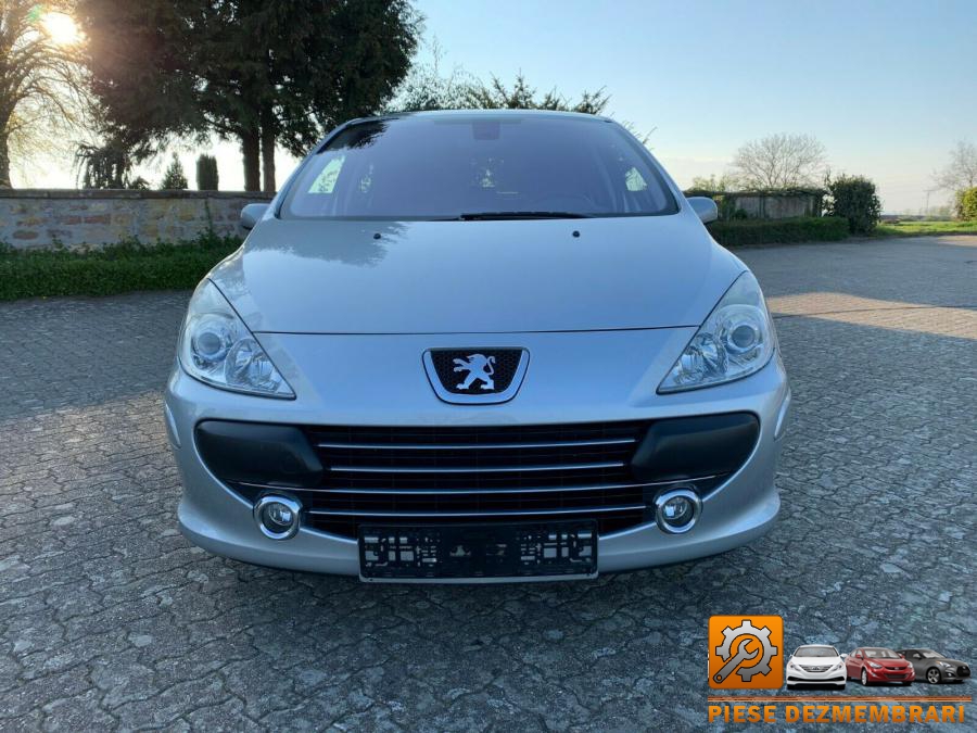 Hayon peugeot 307 2008