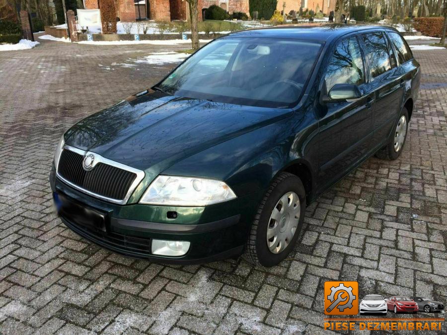 Hayon skoda octavia 2014