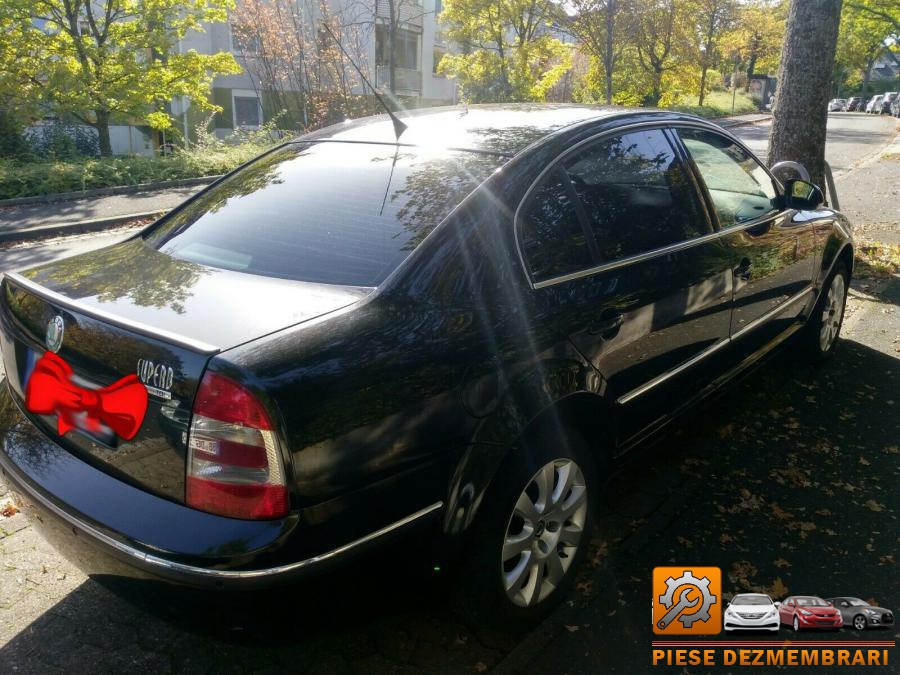 Lampa interior skoda superb 2009