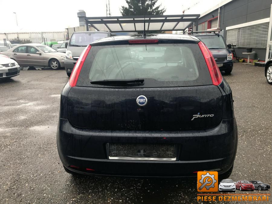 Lampi spate fiat grande punto 2010