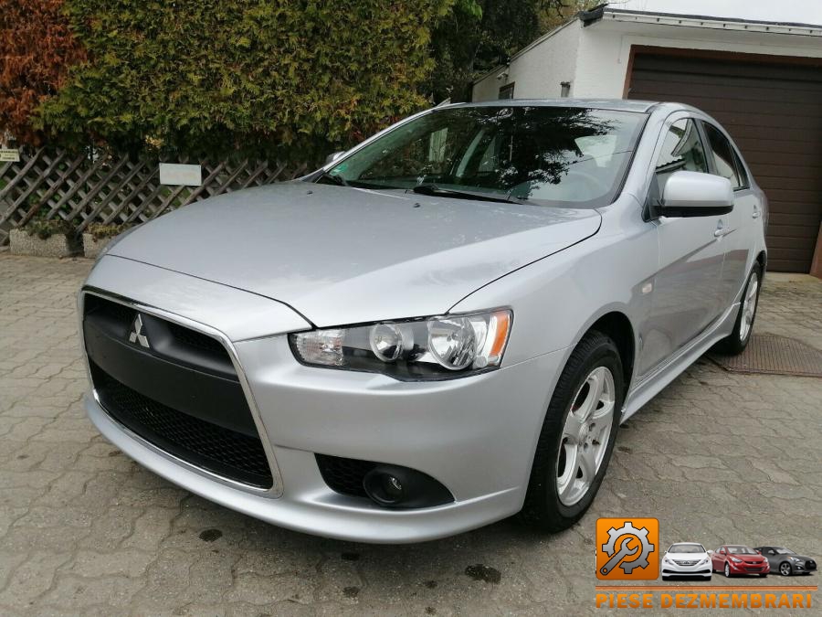 Luneta mitsubishi lancer 2008