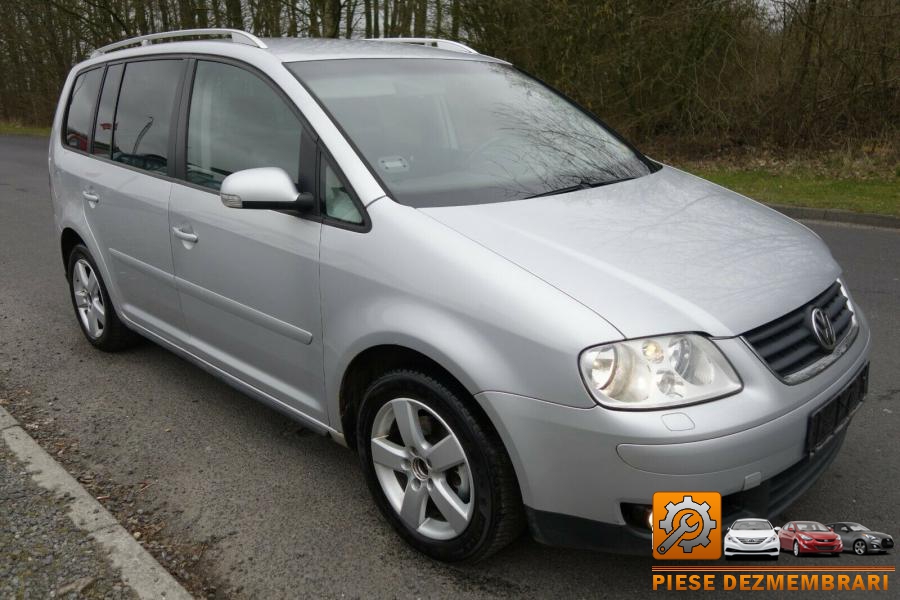 Luneta volkswagen touran 2012