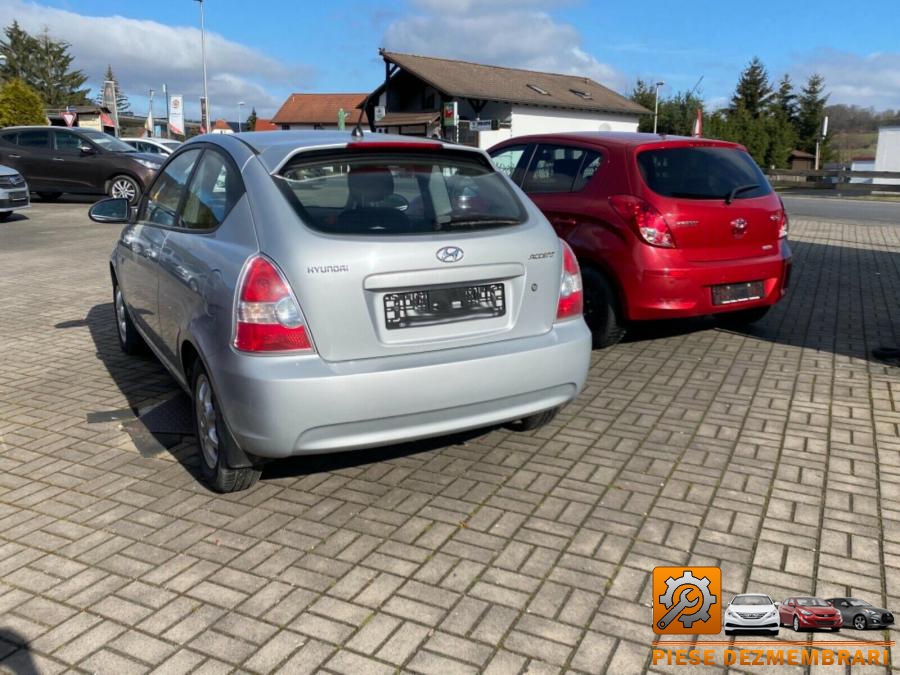 Modul lumini hyundai accent 2010