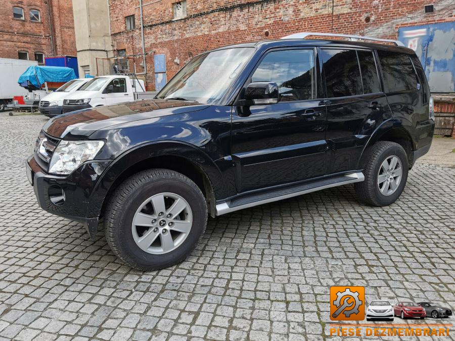 Modul lumini mitsubishi pajero 2010