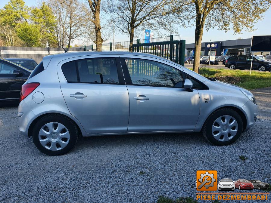 Modul lumini opel corsa d 2011