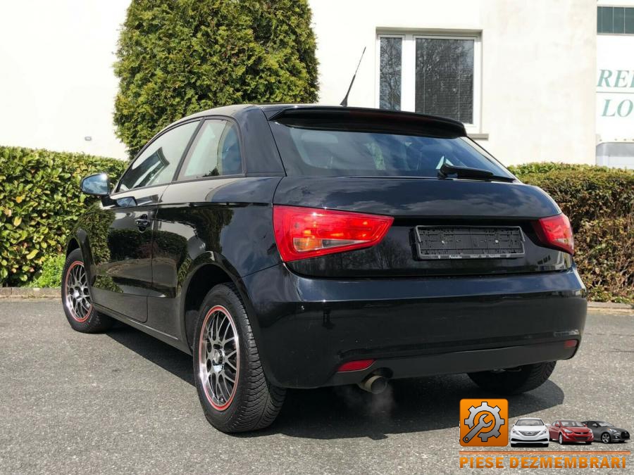 Proiectoare ceata audi a1 2009