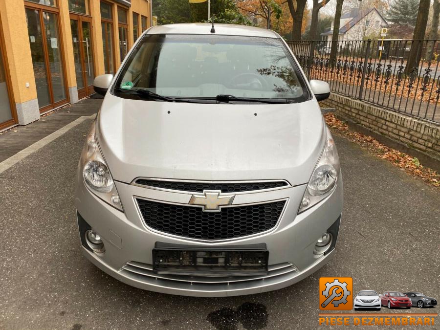 Proiectoare ceata chevrolet spark 2009