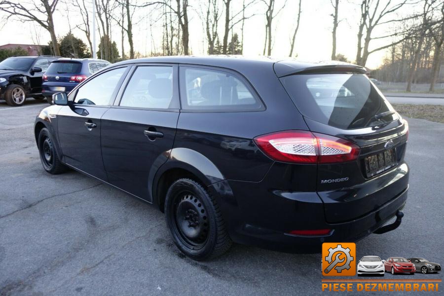 Proiectoare ceata ford mondeo 2012