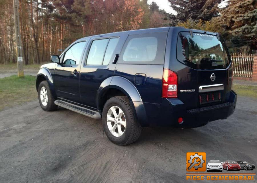 Punte spate nissan pathfinder 2011