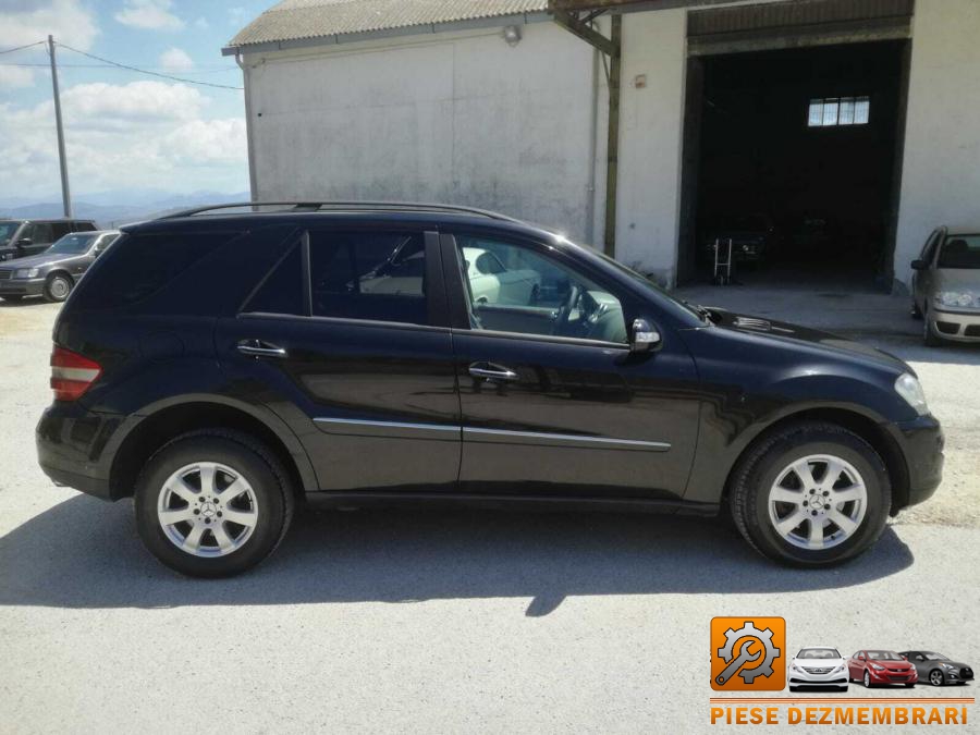 Semnalizari fata mercedes ml 2011