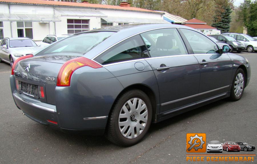 Semnalizari spate citroen c6 2010