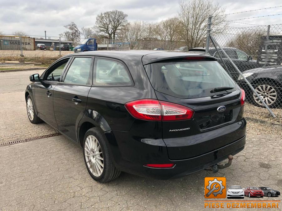 Stalp central ford mondeo 2012