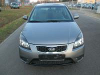 Airbaguri kia rio 2010