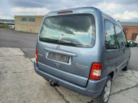 Aripa fata citroen berlingo 2005