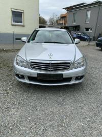 Aripa fata mercedes c class 2009