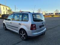 Bandouri volkswagen touran 2012