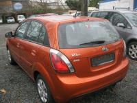 Capota fata kia rio 2010