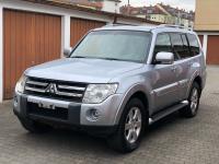 Comenzi butoane mitsubishi pajero 2010