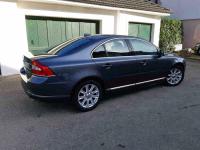 Incuietoare capota volvo s80 2011