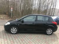 Proiectoare ceata nissan tiida 2011