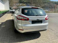 Termostat ford mondeo 2012
