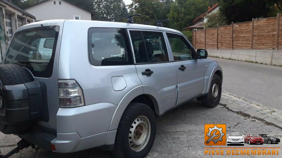 Timonerie mitsubishi pajero 2010