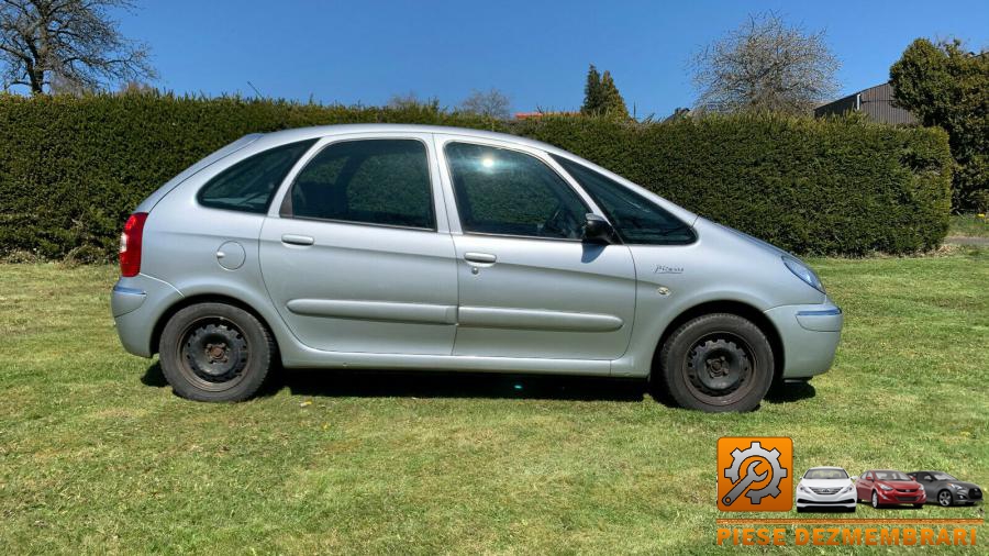 Trapa citroen xsara picasso 2008