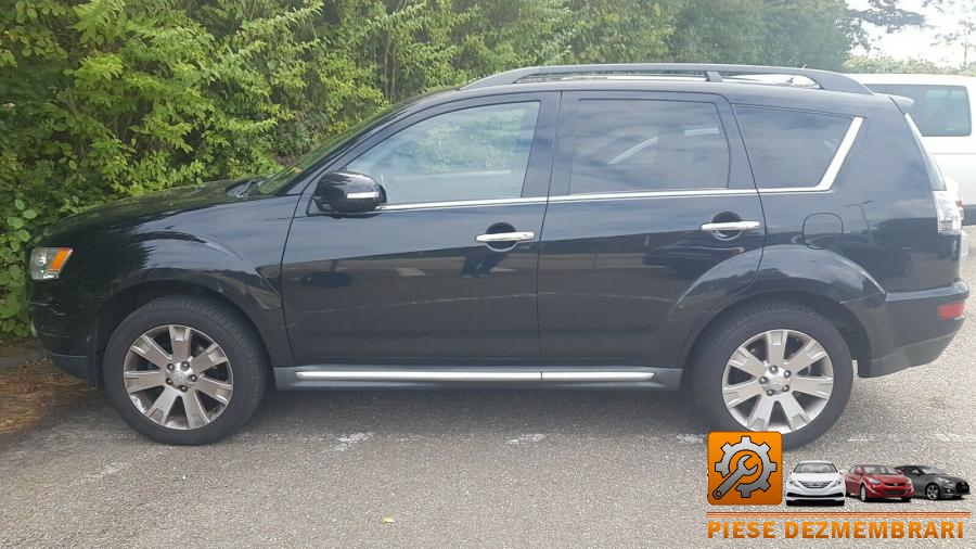 Trapa mitsubishi outlander 2011