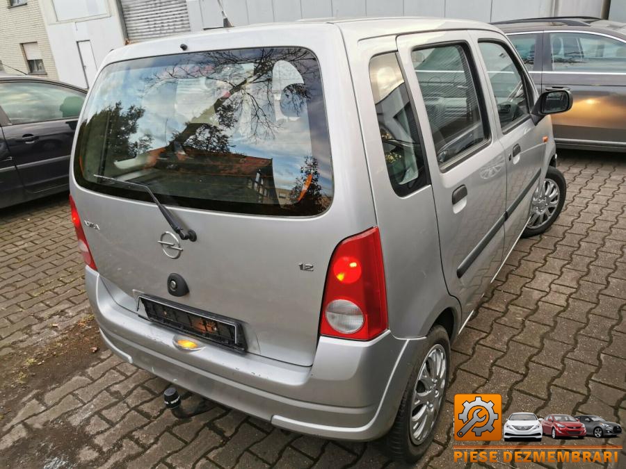 Trapa opel agila a 2004