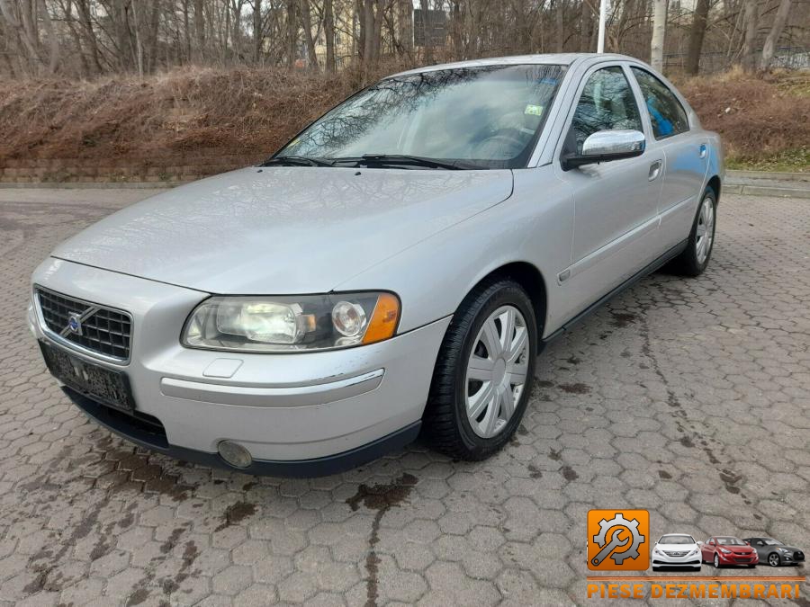 Trapa volvo s60 2005