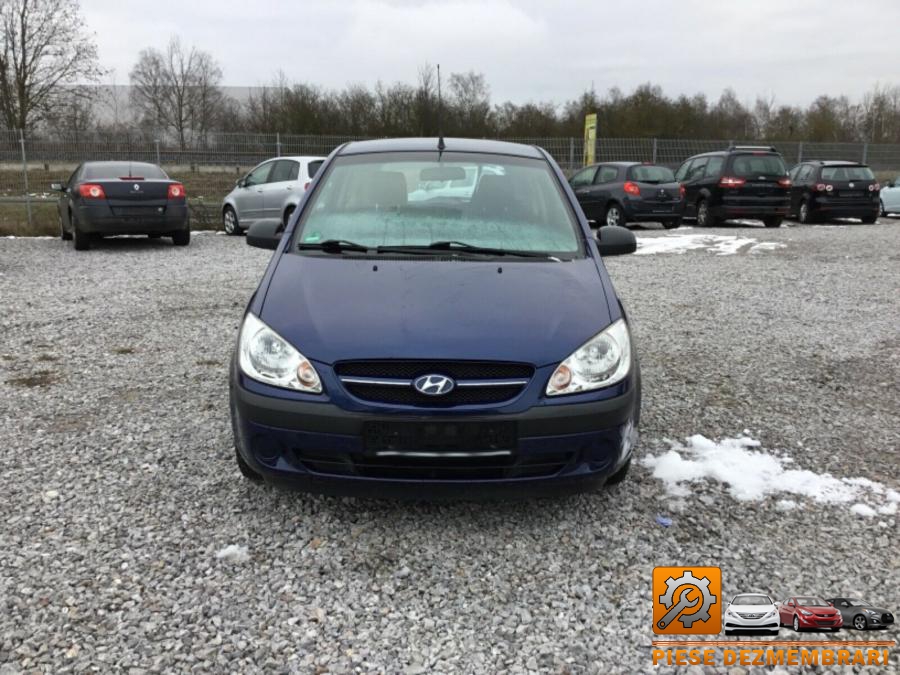 Traversa cutie viteze hyundai getz 2009