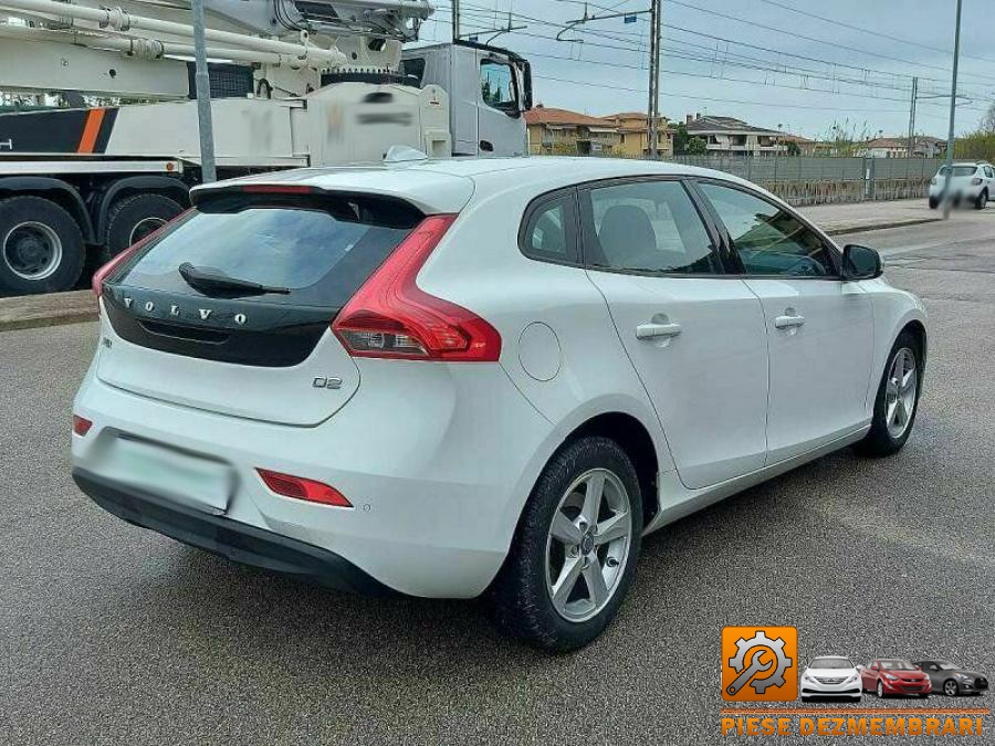 Traversa cutie viteze volvo v40 2008